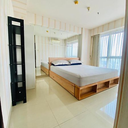 Callia Apartement Golf View Pulo Mas Jakarta Timur Eksteriør bilde