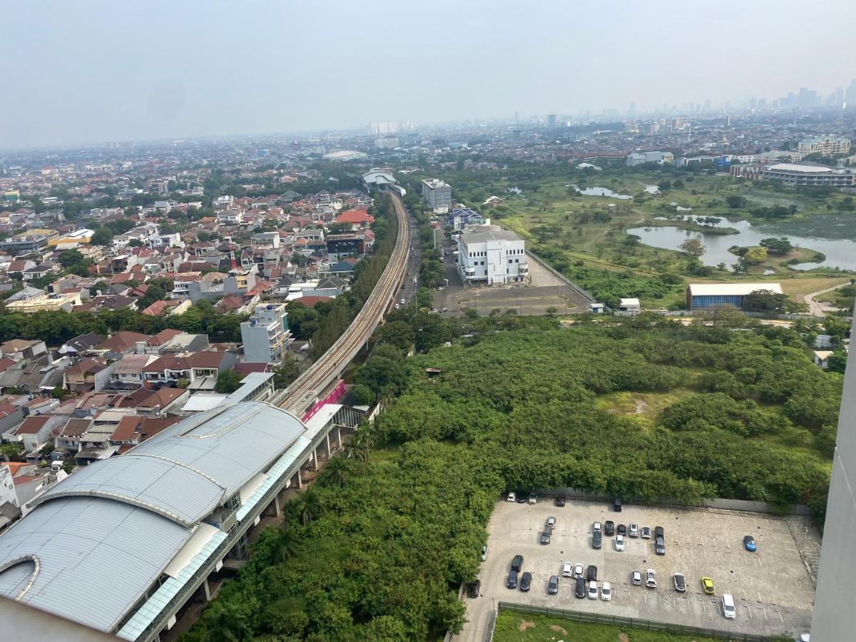Callia Apartement Golf View Pulo Mas Jakarta Timur Eksteriør bilde